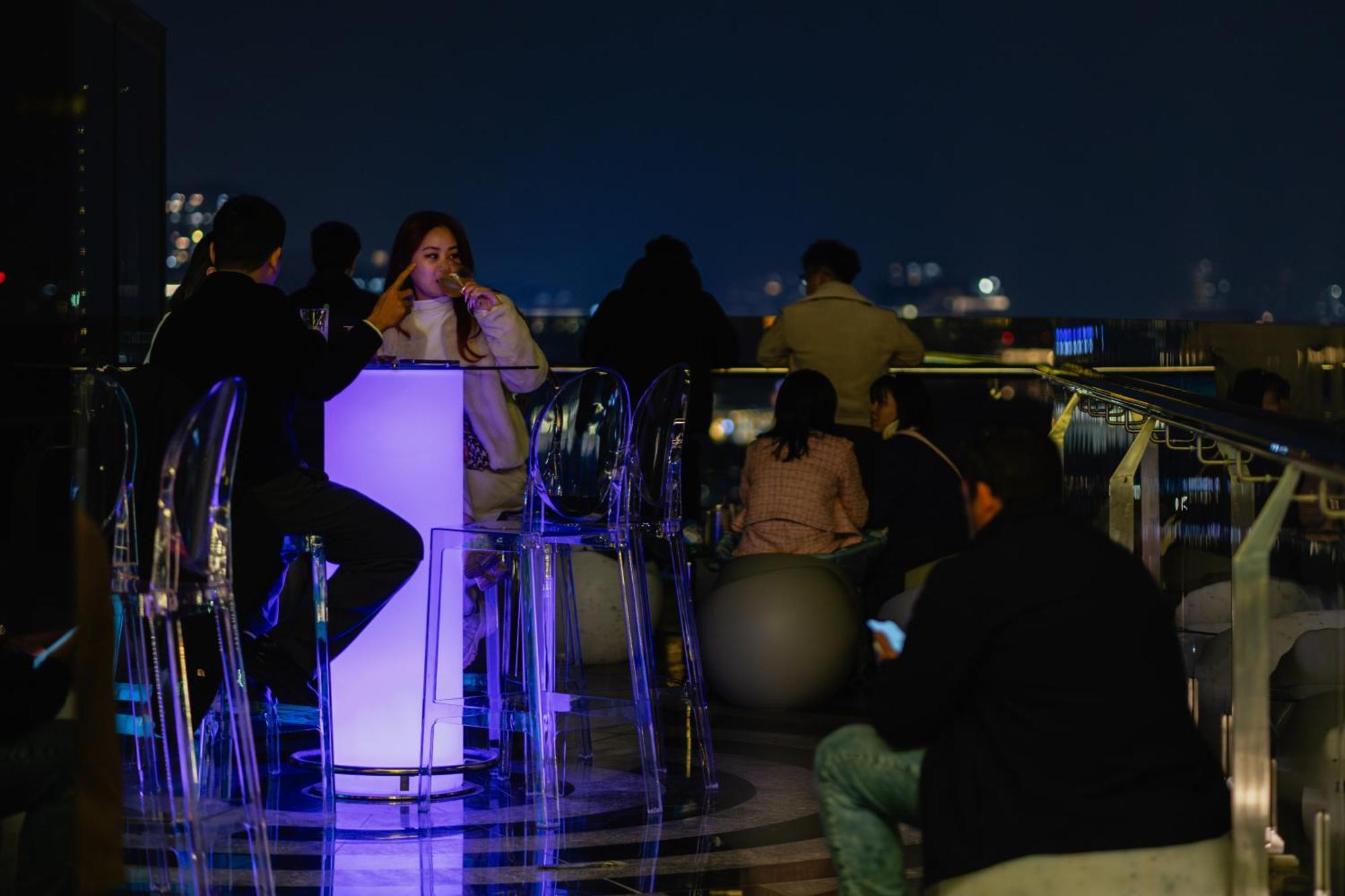 เมย์ เดอ วิลล์ ลักชัวรี โฮเทล แอนด์ สปา Hotel ฮานอย ภายนอก รูปภาพ Sky bar at the Ritz-Carlton, Seoul