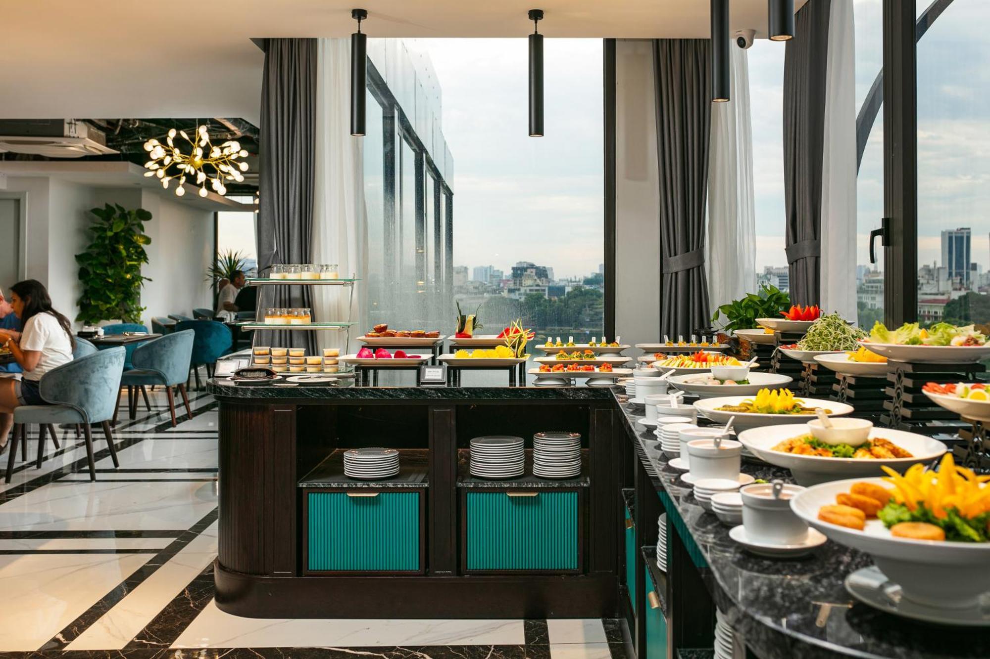 เมย์ เดอ วิลล์ ลักชัวรี โฮเทล แอนด์ สปา Hotel ฮานอย ภายนอก รูปภาพ The 360° Restaurant