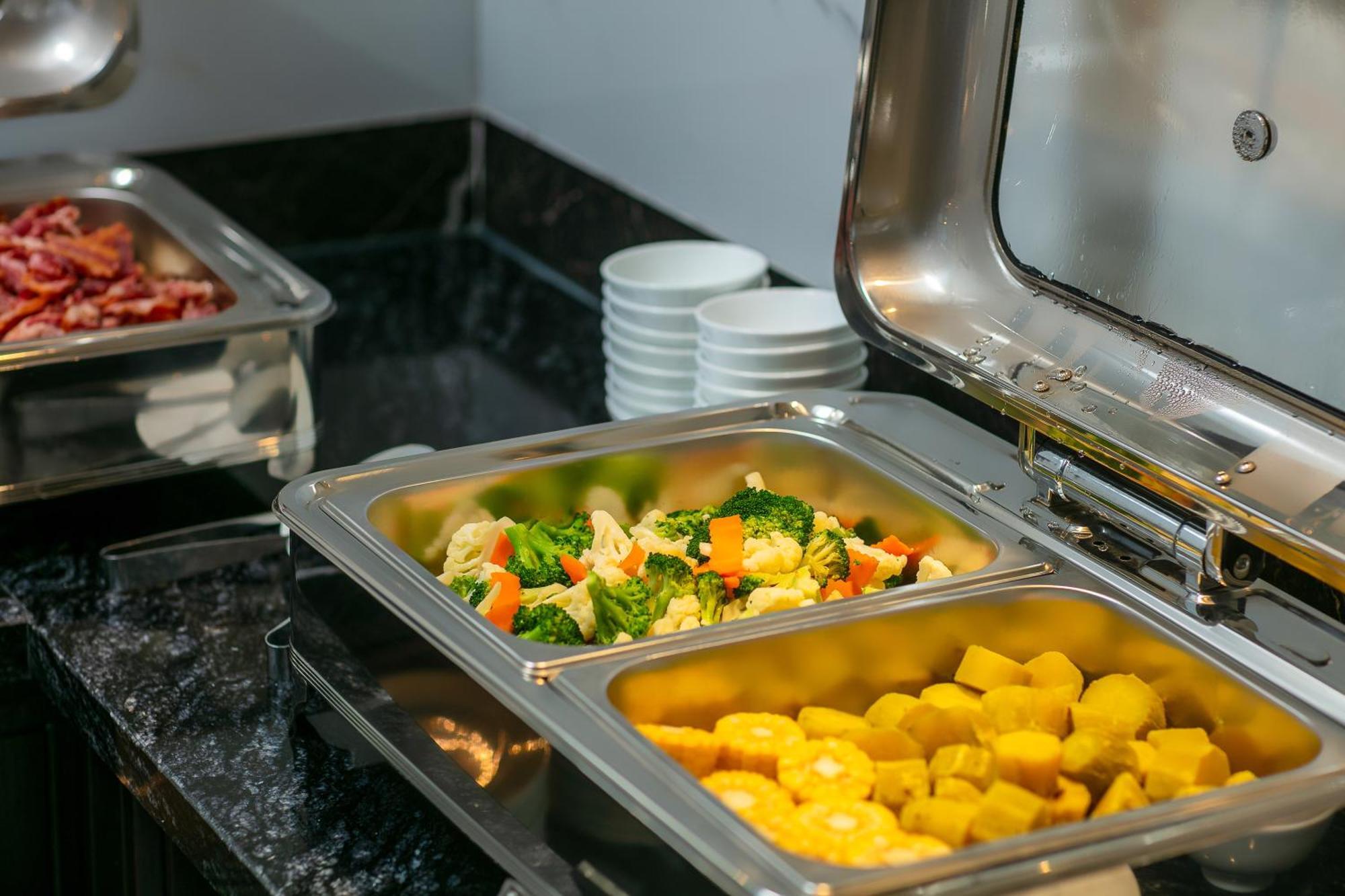 เมย์ เดอ วิลล์ ลักชัวรี โฮเทล แอนด์ สปา Hotel ฮานอย ภายนอก รูปภาพ A chafing dish